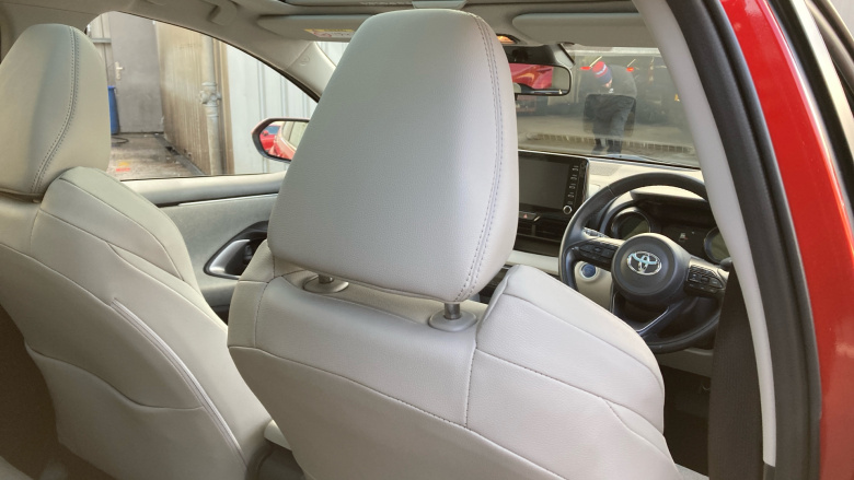 Toyota Yaris 1.5 Hybrid Excel 5dr CVT Hybrid Hatchback